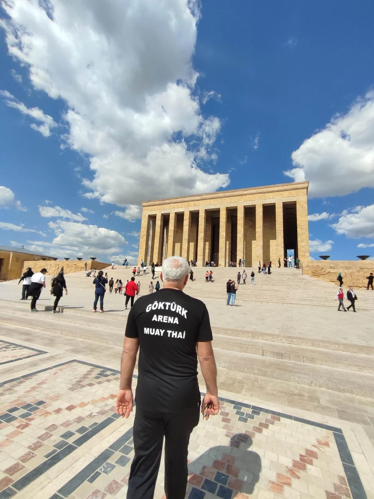 Göktürk Arena Spor Kulübü tişörtüyle Anıtkabir ziyareti